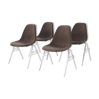 Set de 4 chaises latérales par Charles & Ray Eames pour Herman Miller