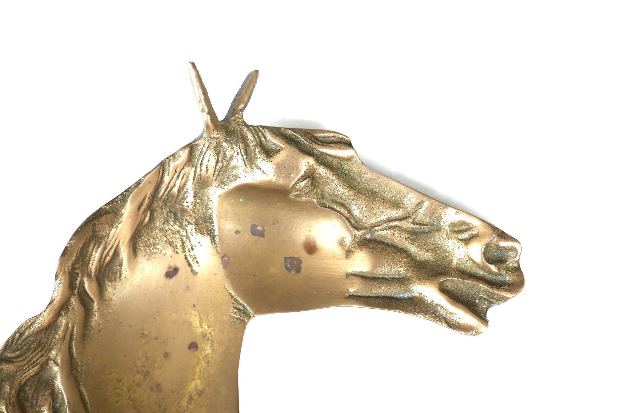 Brass cup in horse-shaped shape, 70s