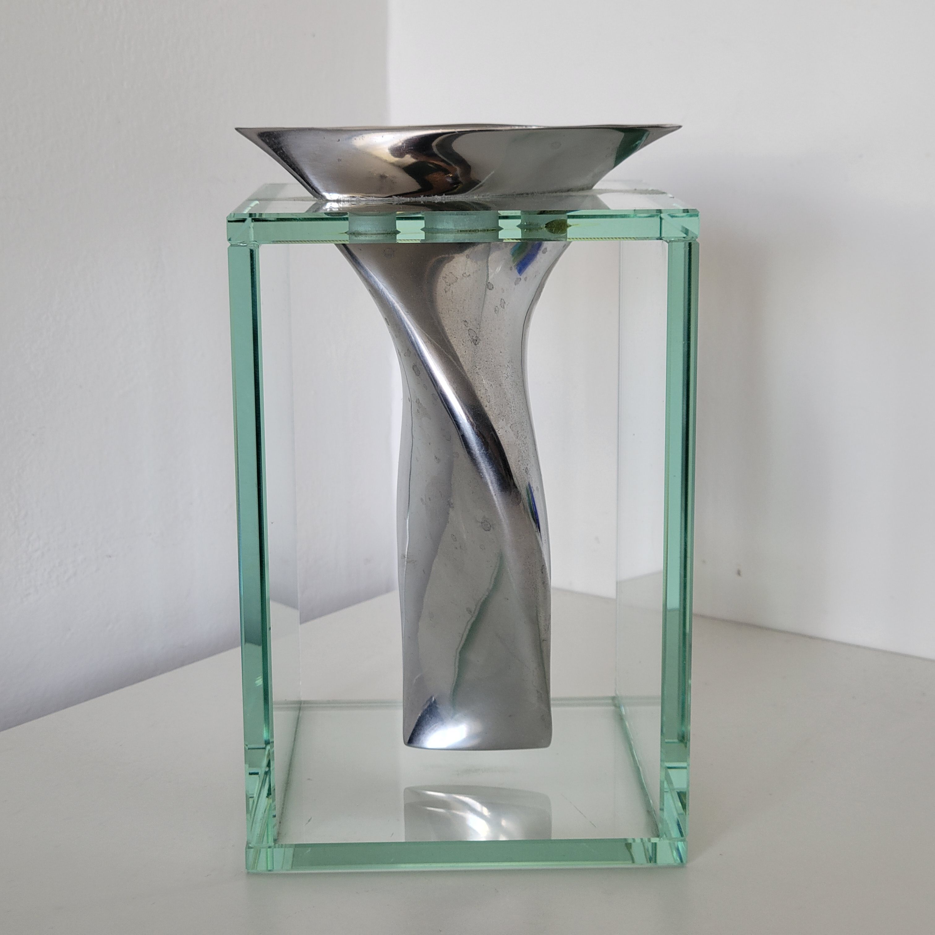 Modernist vase in aluminum and glass 1980
