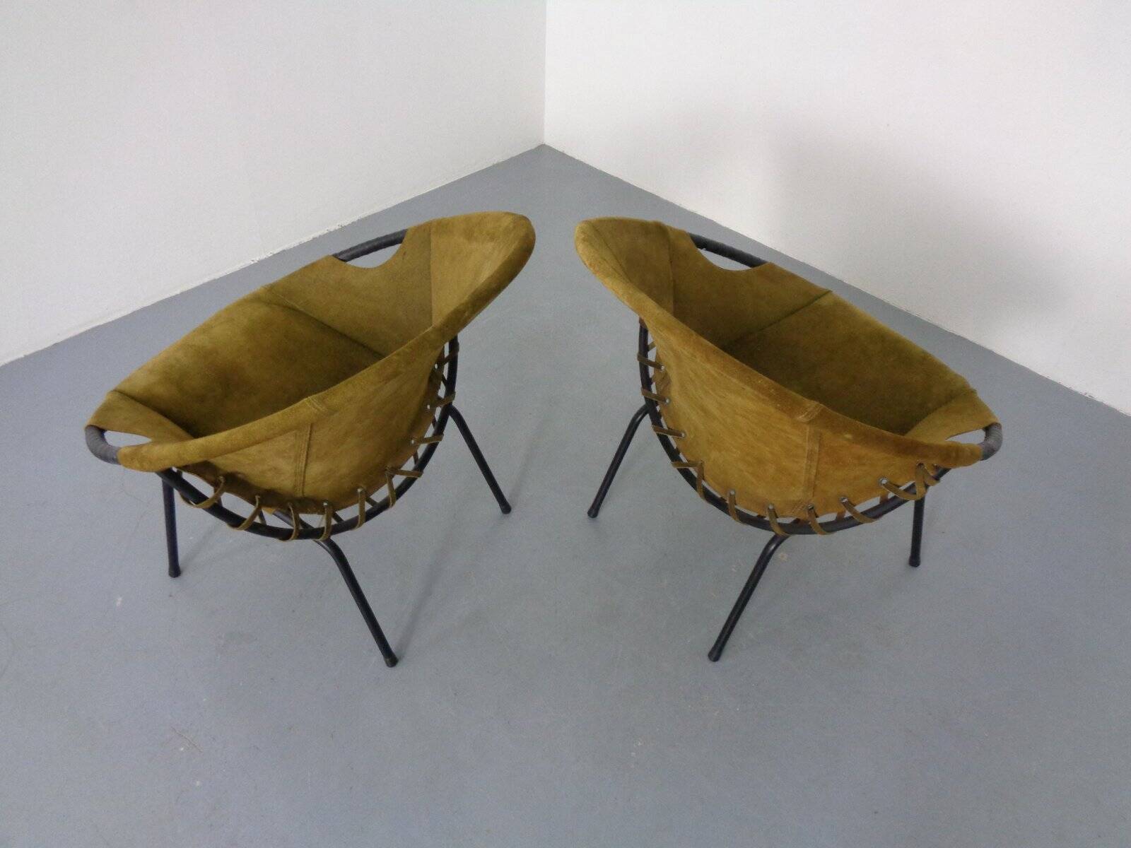 Olive Green Suede Balloon Chairs from Lusch, Germany, 1960s, Set of 2