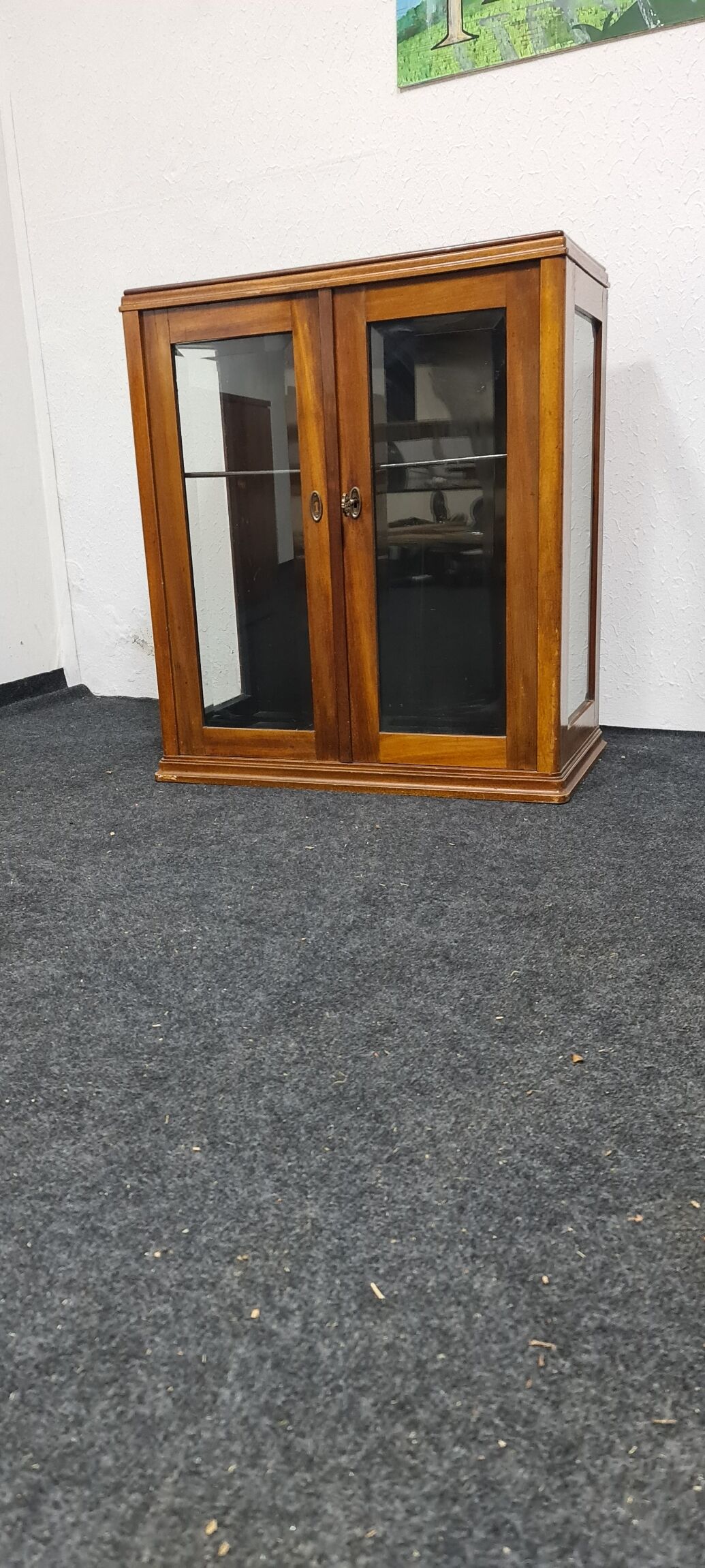 Vitrine de chêne millésimé