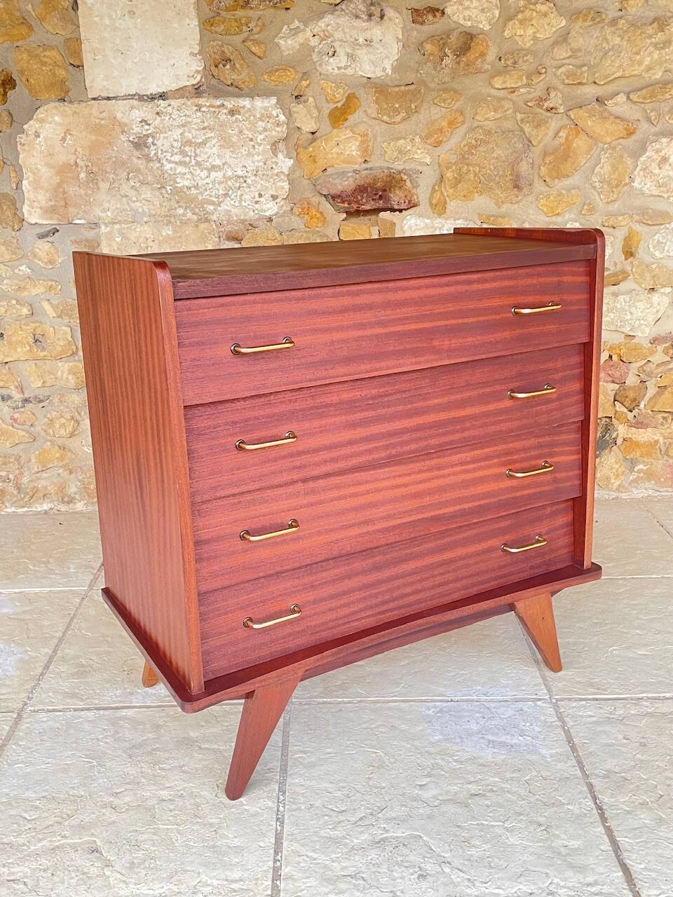 Vintage chest of drawers with 4 drawers, splayed legs circa 1960s