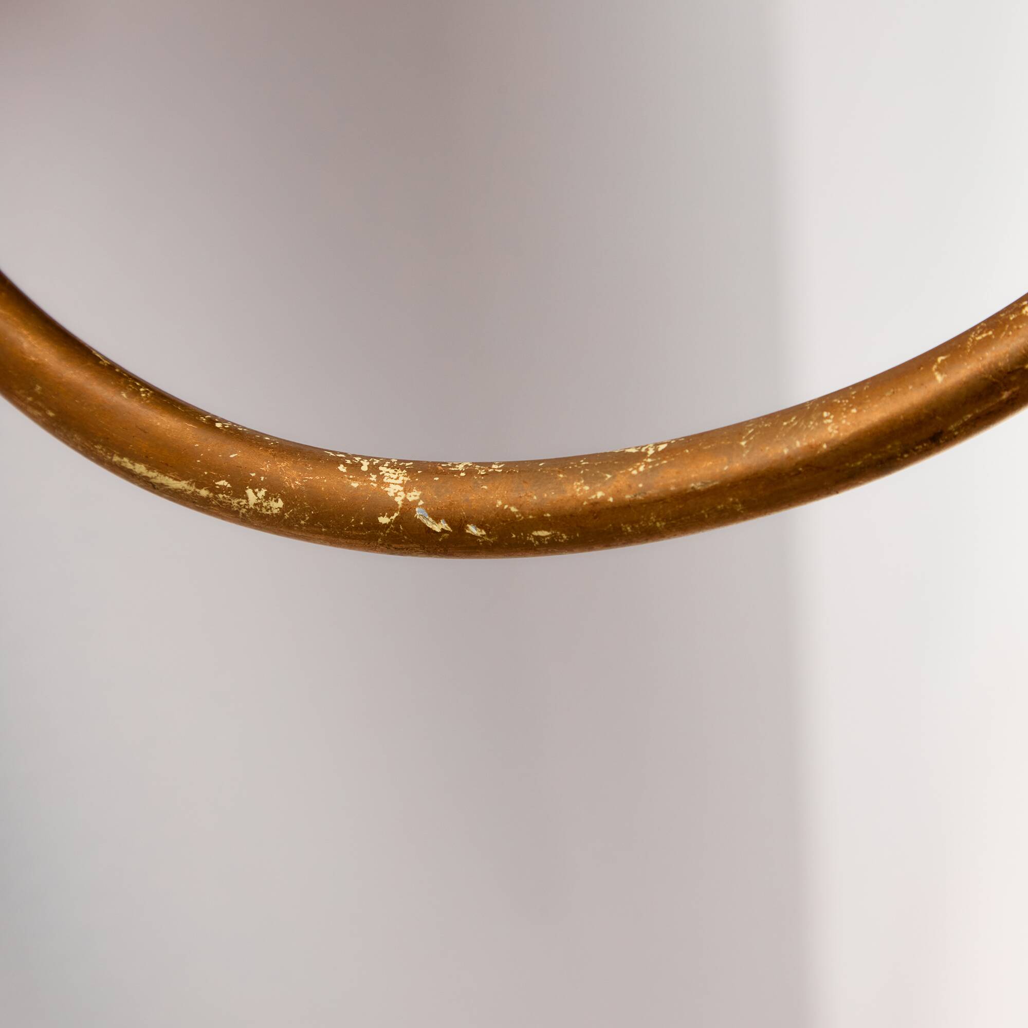 MK11262 Gold-painted wall lamp