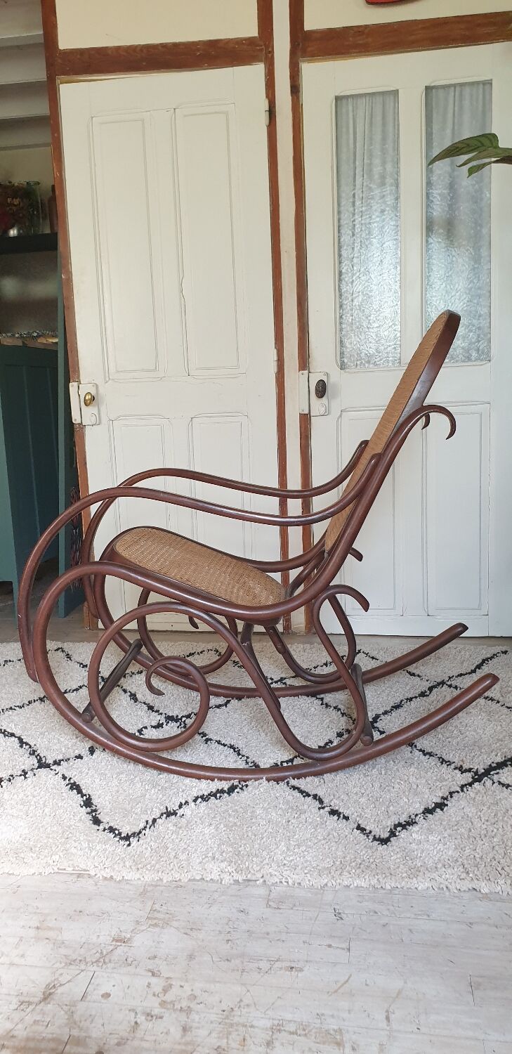 Thonet FMG rocking chair