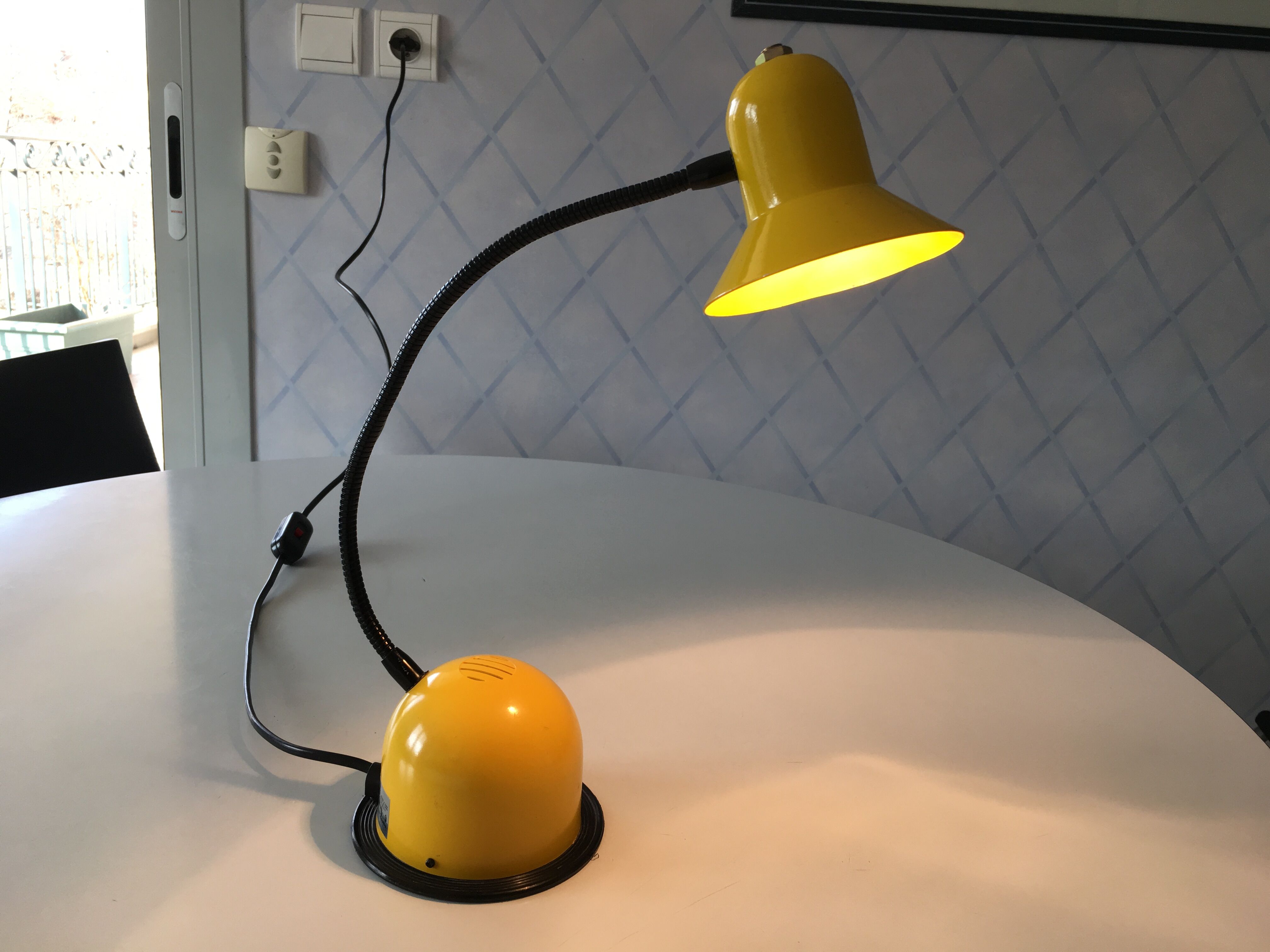 Lamp 70s stilplast