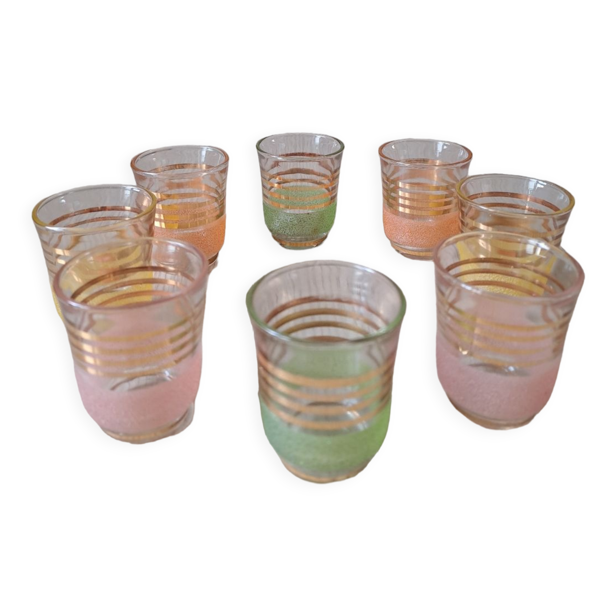 Suite de 8 verres granité