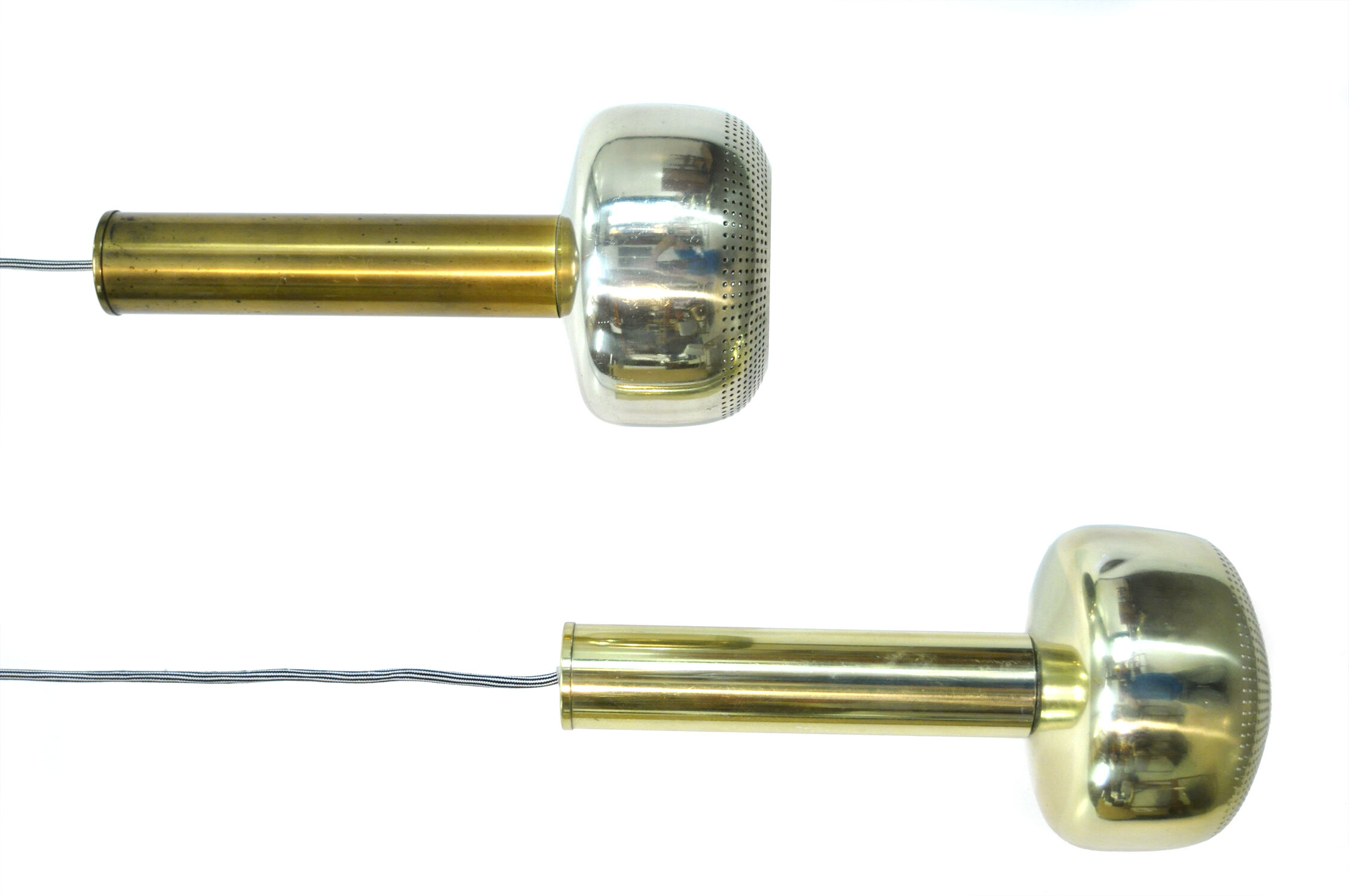 Pair of Guldpendel hanging lamps by Vilhelm Lauritzen for Louis Poulsen, Danish 1960s