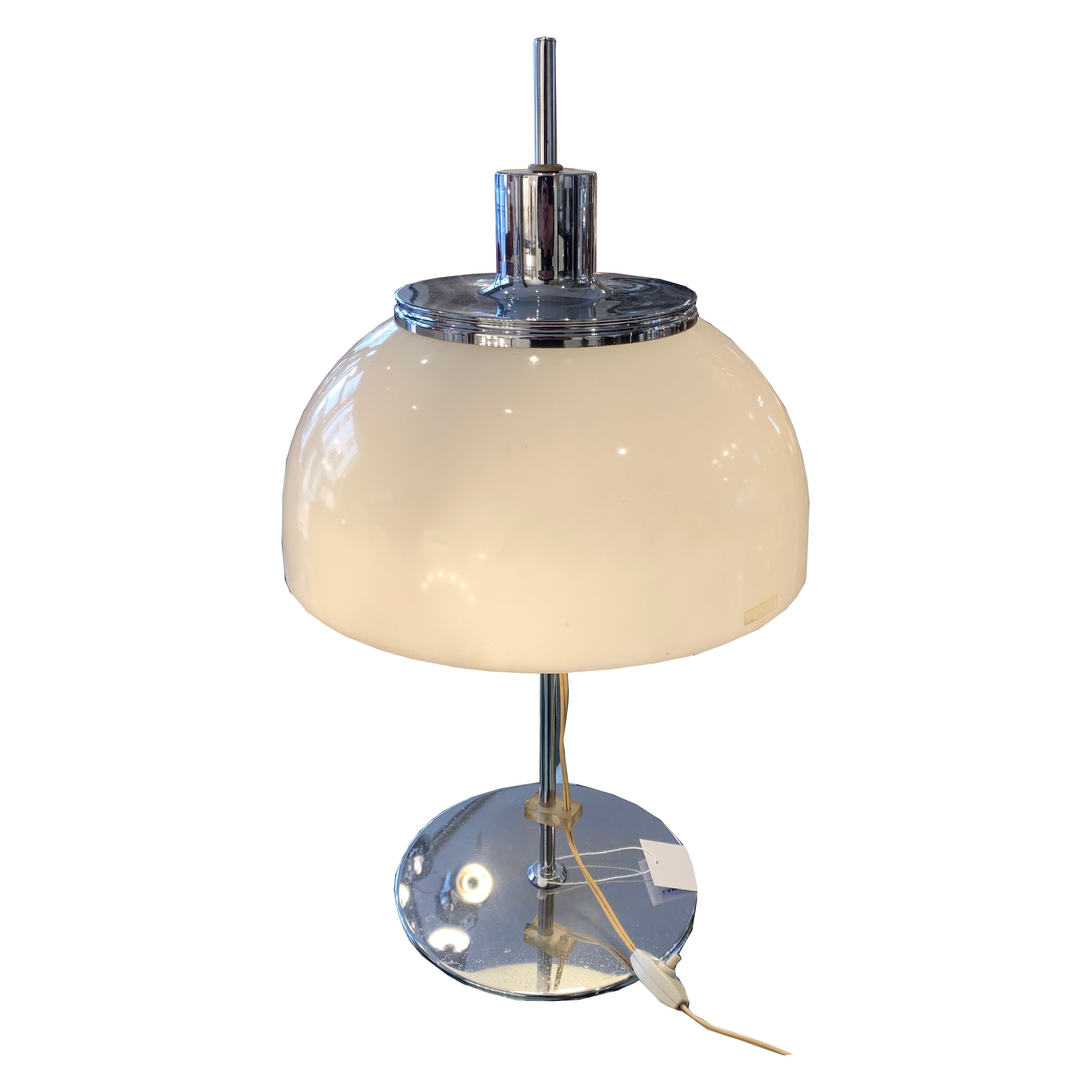 WHITE DESK LAMP FARO BY HARVEY GUZZINI, 1970S