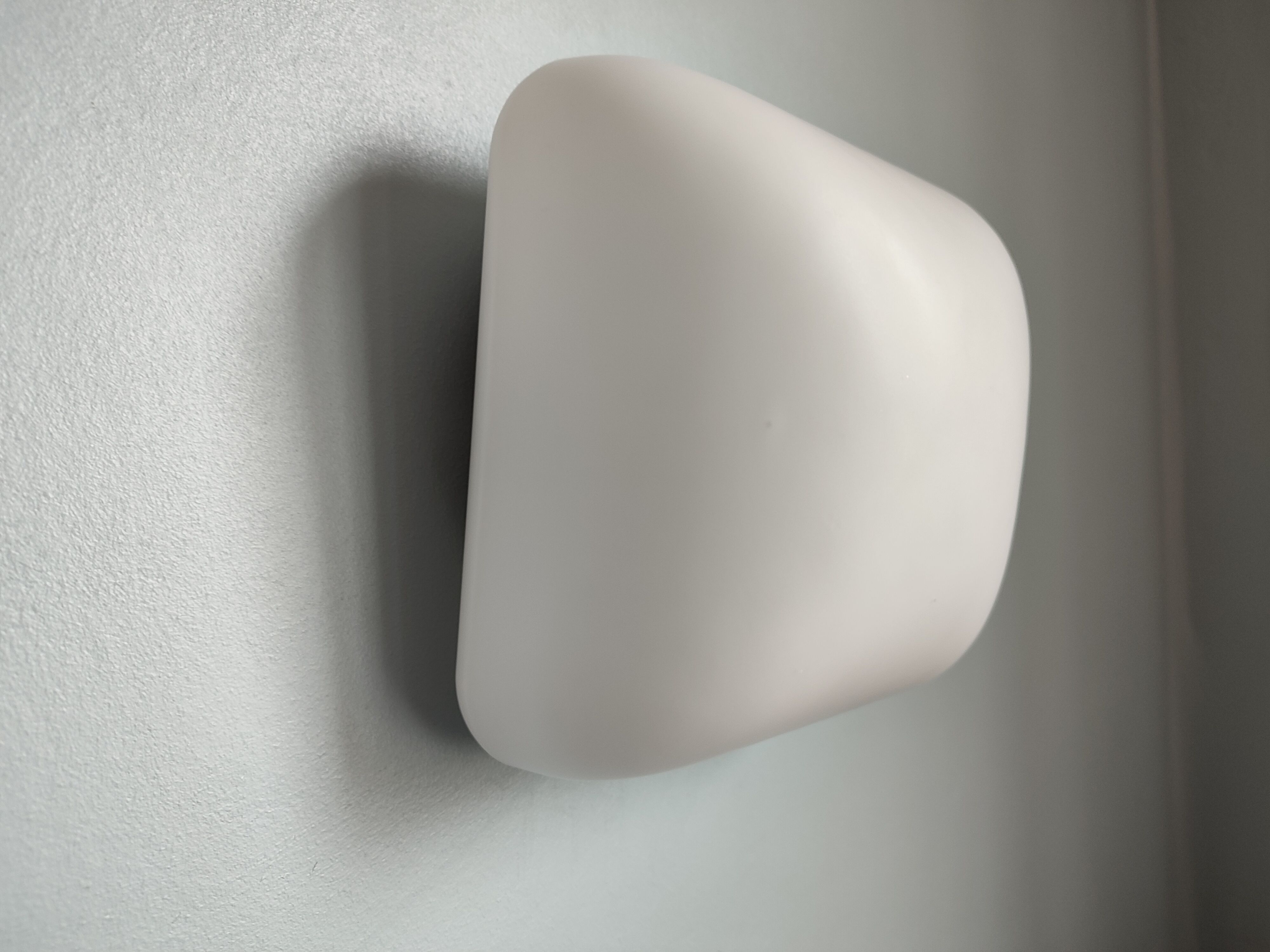 Small wall lamp/old ceiling lamp in opaline