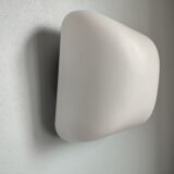 Small wall lamp/old ceiling lamp in opaline
