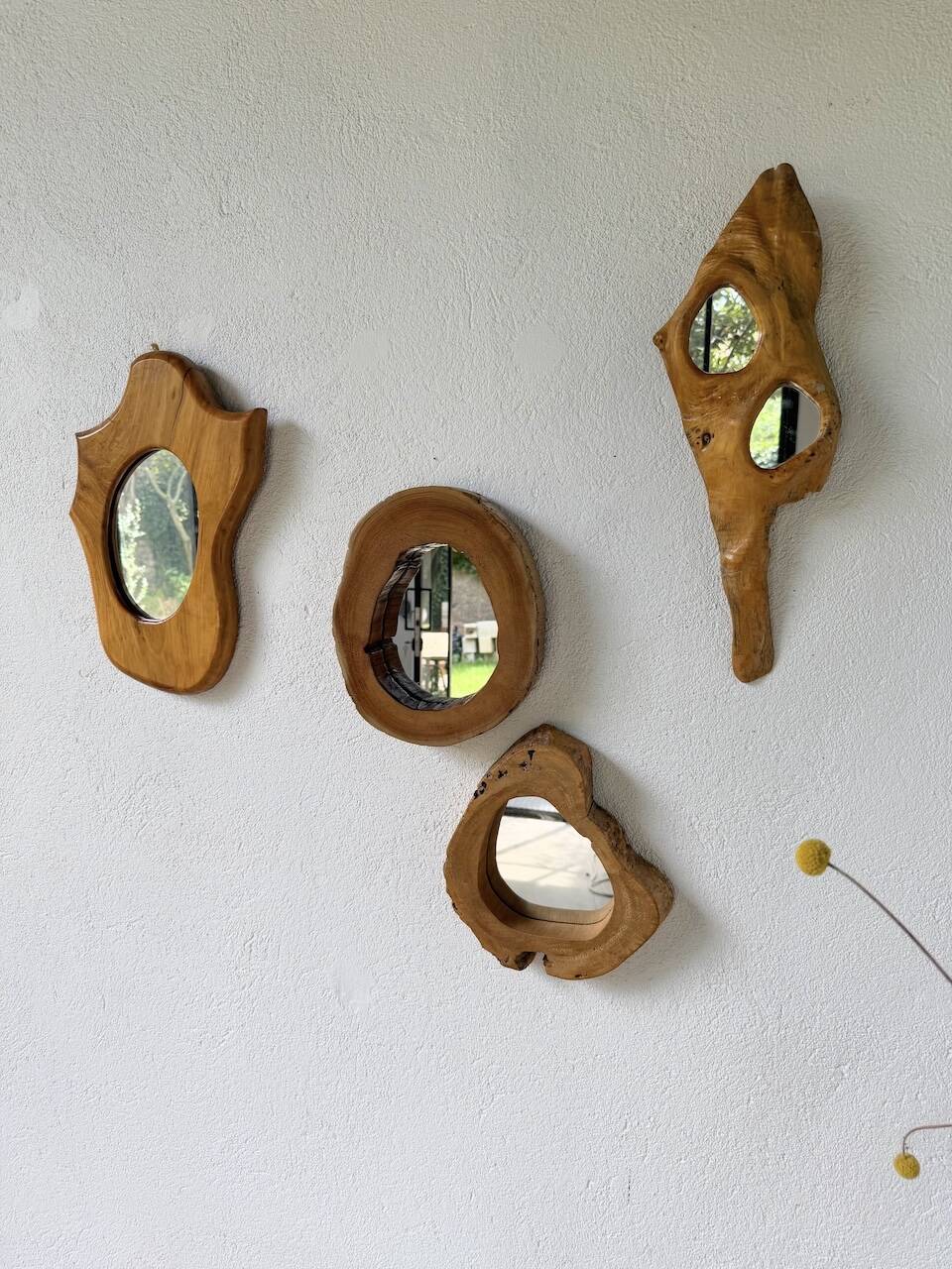 Set de 4 miroirs organiques brutalistes en bois années 50