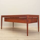 Bureau en teck, design danois, années 1970, designer : Finn Juhl, fabricant : France