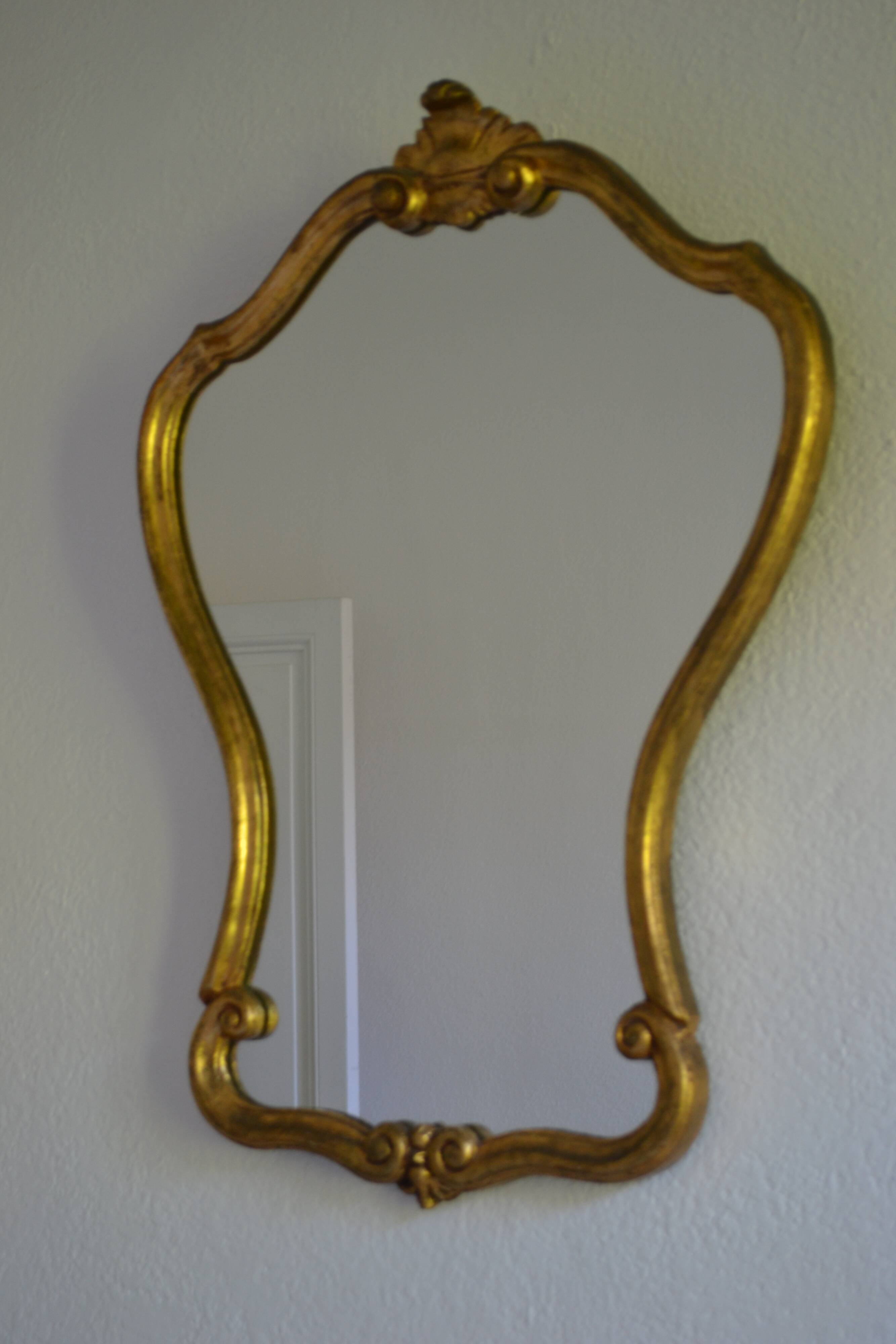 Baroque mirror with carved and gilded wooden frame 80 x 60 cm