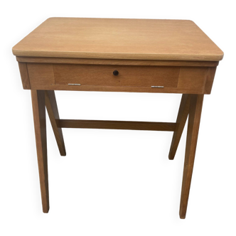 Desk-old sewing machine furniture