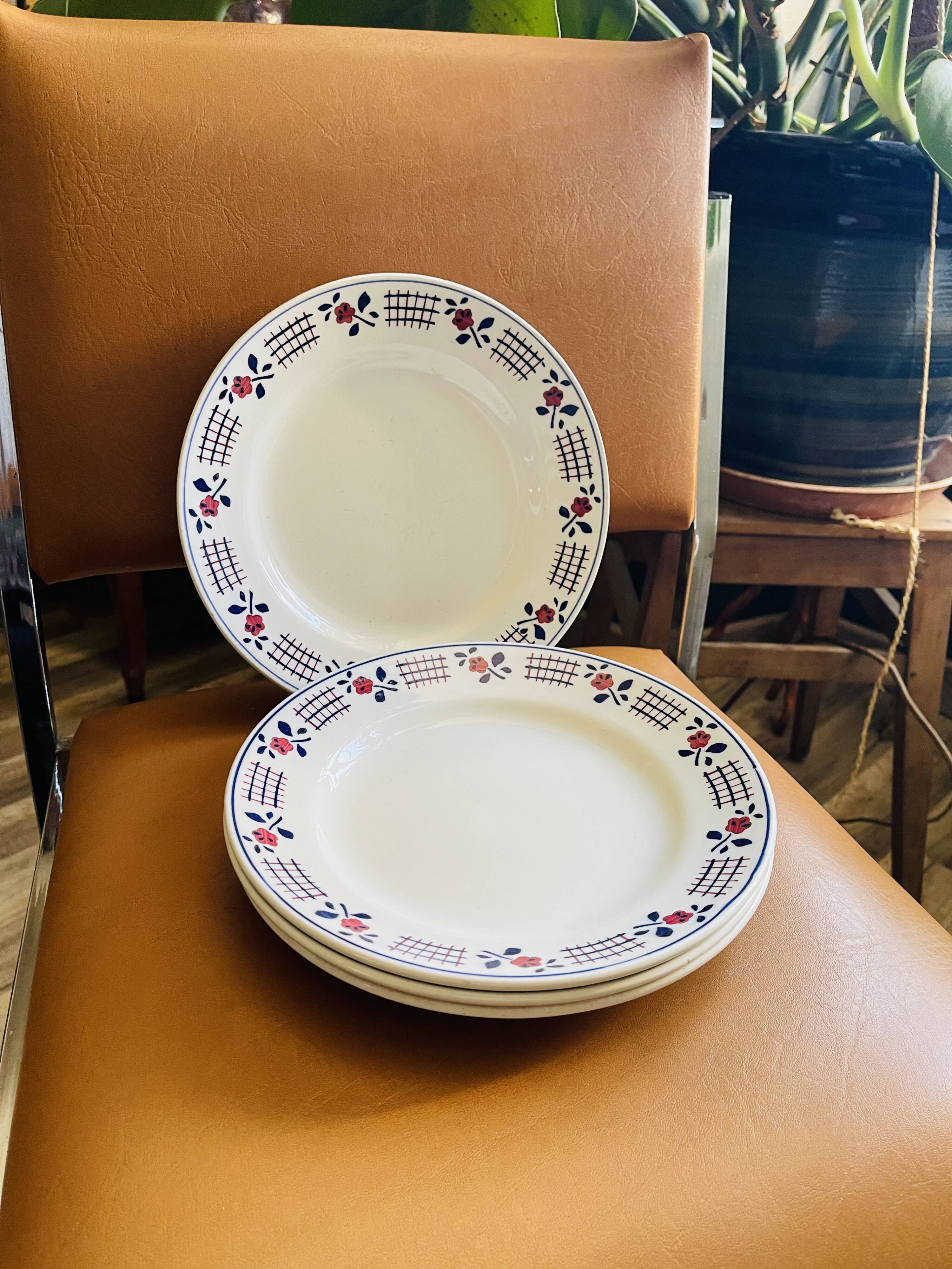 4 vintage plates Niderviller Moselle France