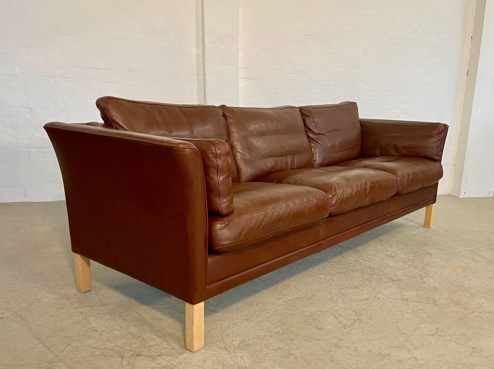 Canapé en cuir marron 3 places Mogens Hansen vintage danois des années 60