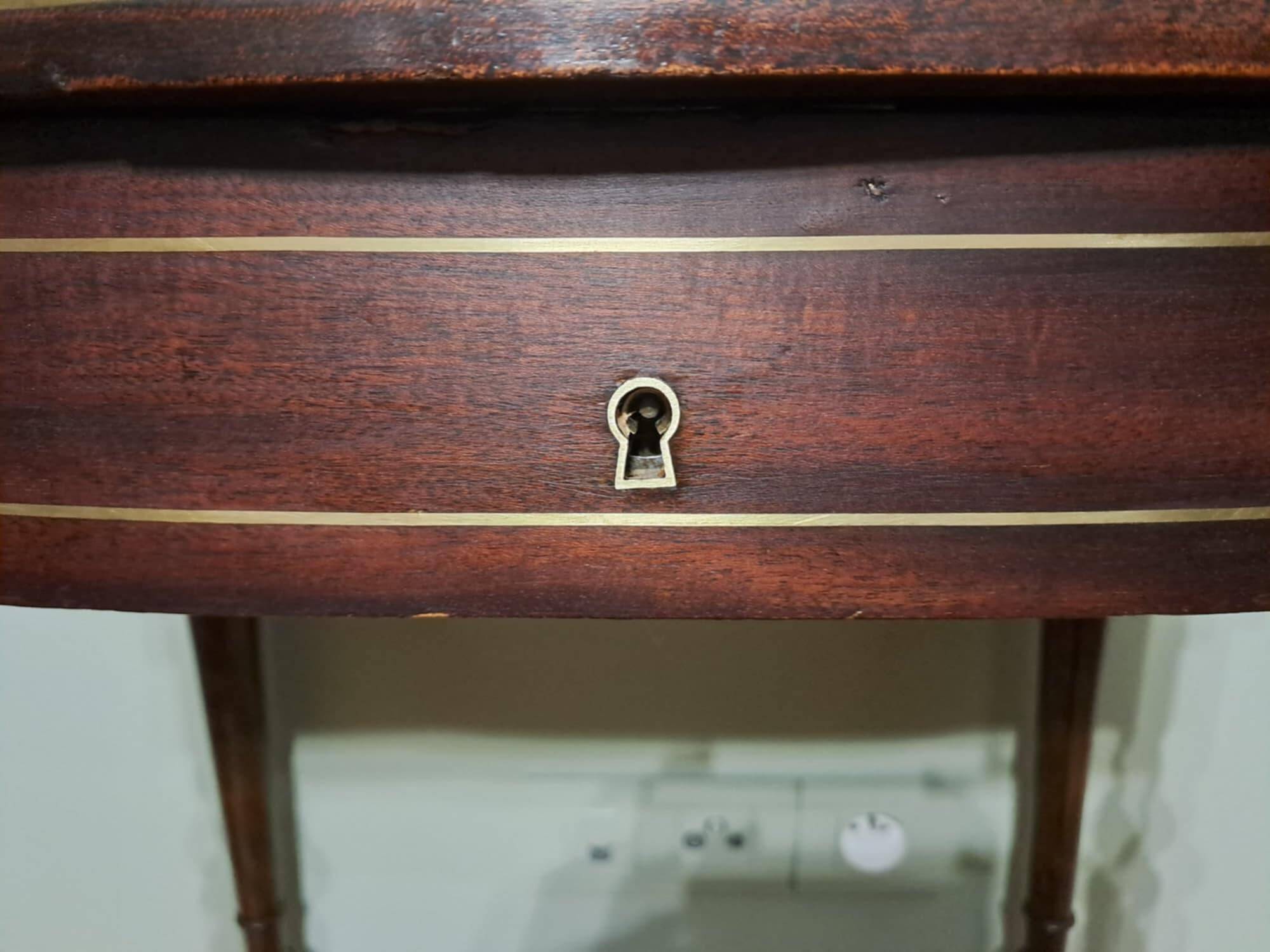 Napoleon III dressing table