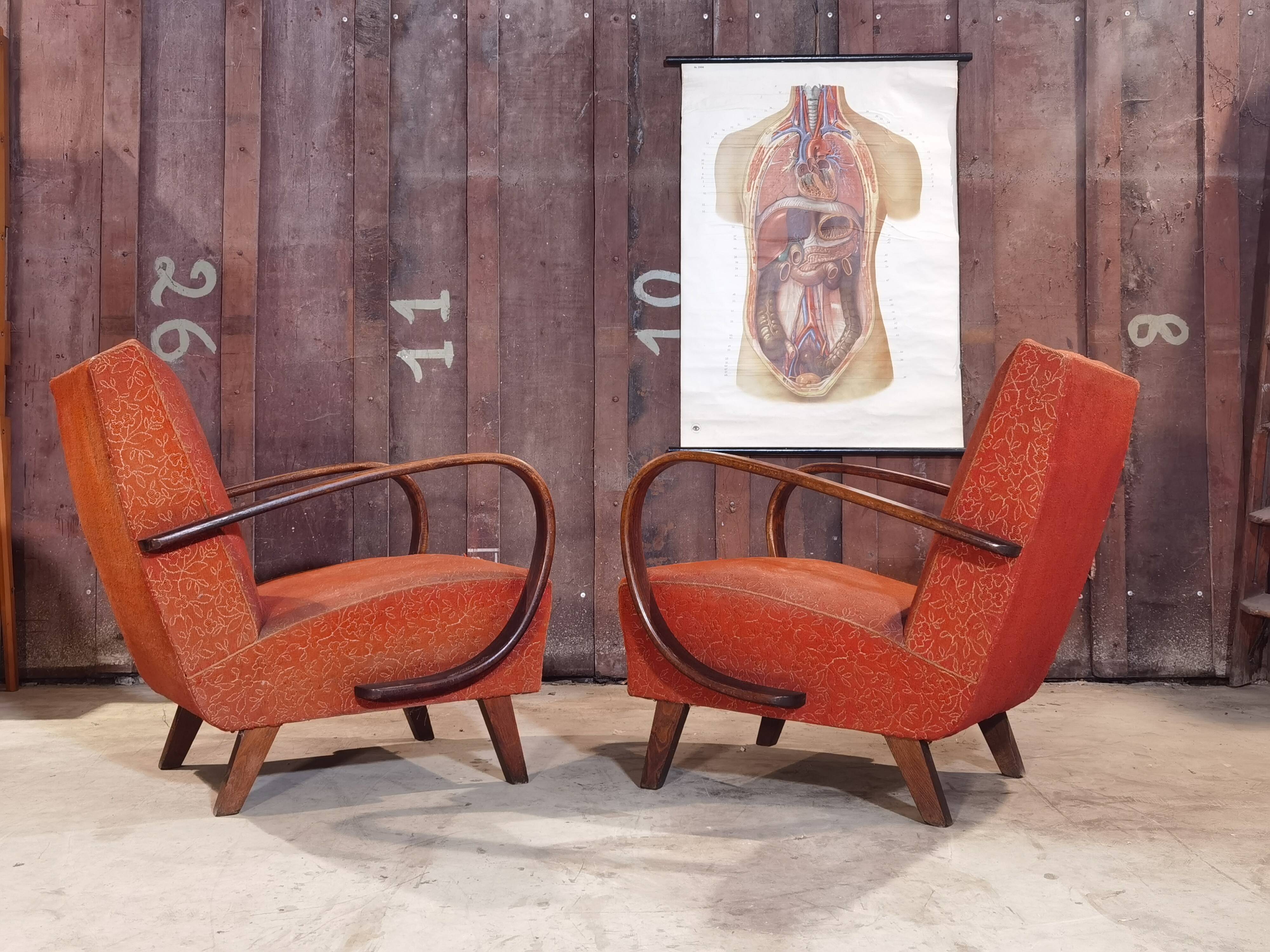 Pair of armchairs Jindřich Halabala Model 410