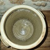 Varnished gre pot