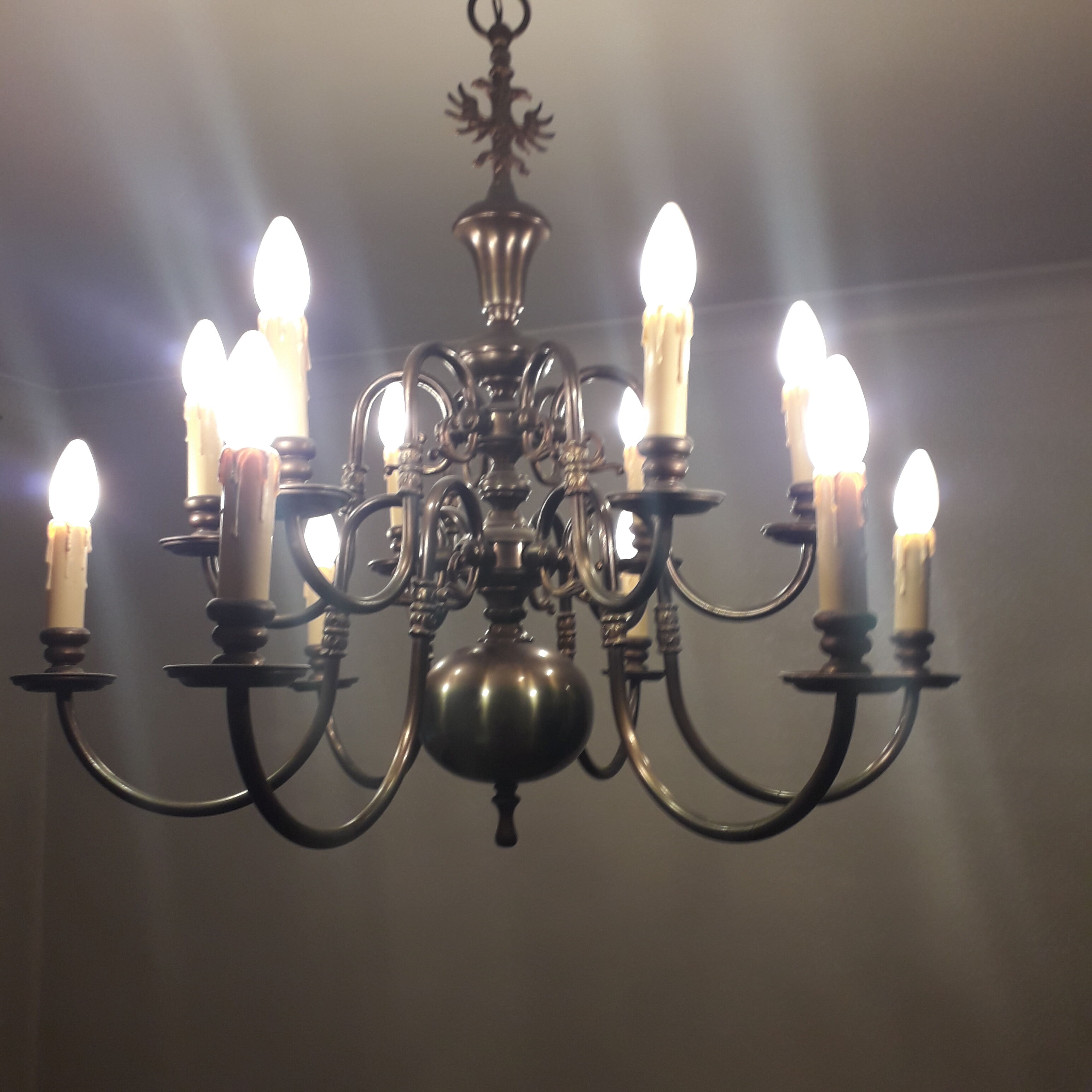 Two-storey chandelier Dutch style