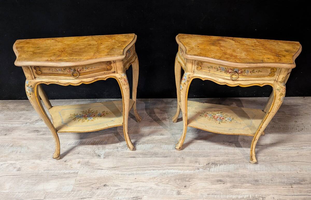 Pair of Italian painted bedside tables in Louis XV style