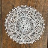 Lot of 4 doilies