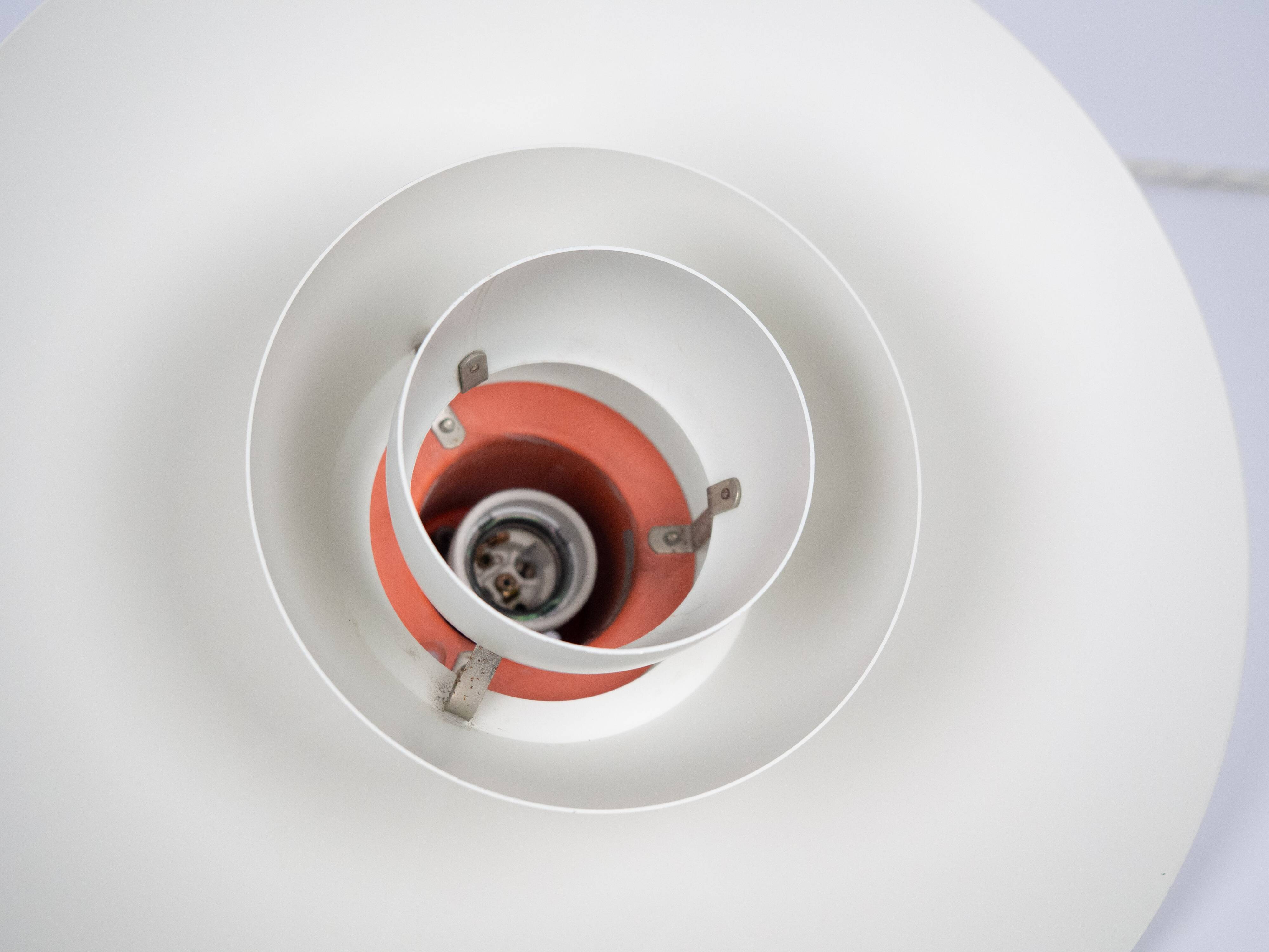 Suspension danoise PH 4/3 par Poul Henningsen, Louis Poulsen, 1966
