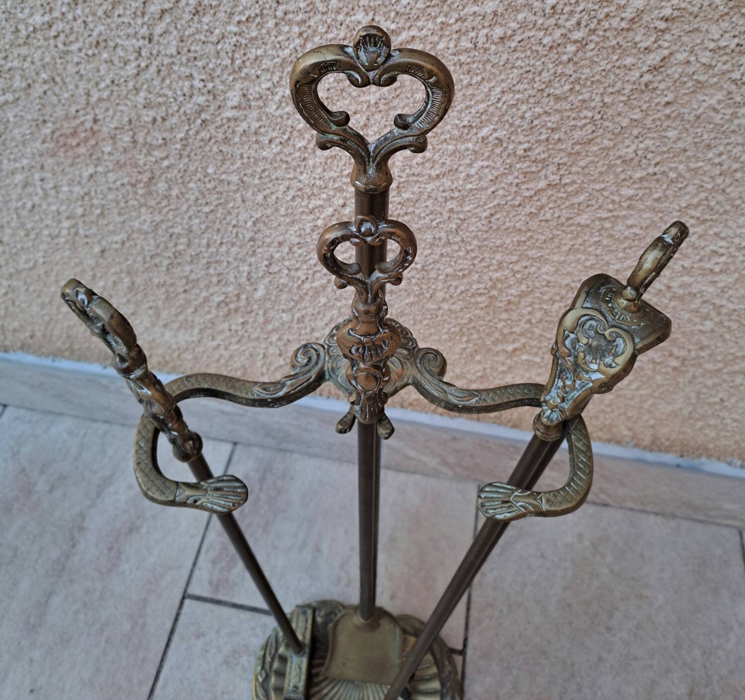 Bronze fireplace set
