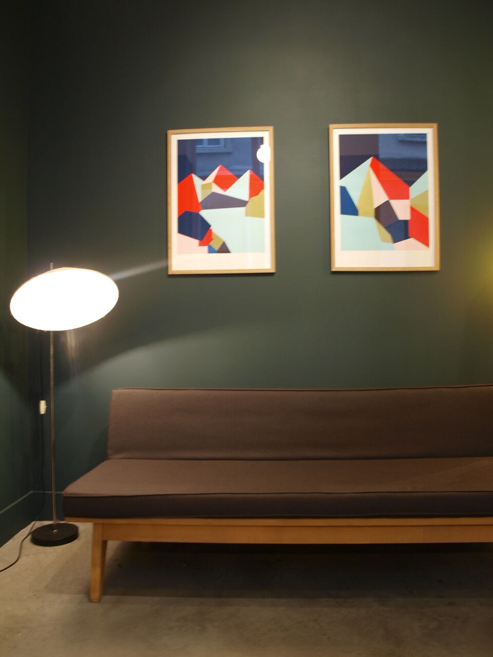 The 60 feet compass daybed