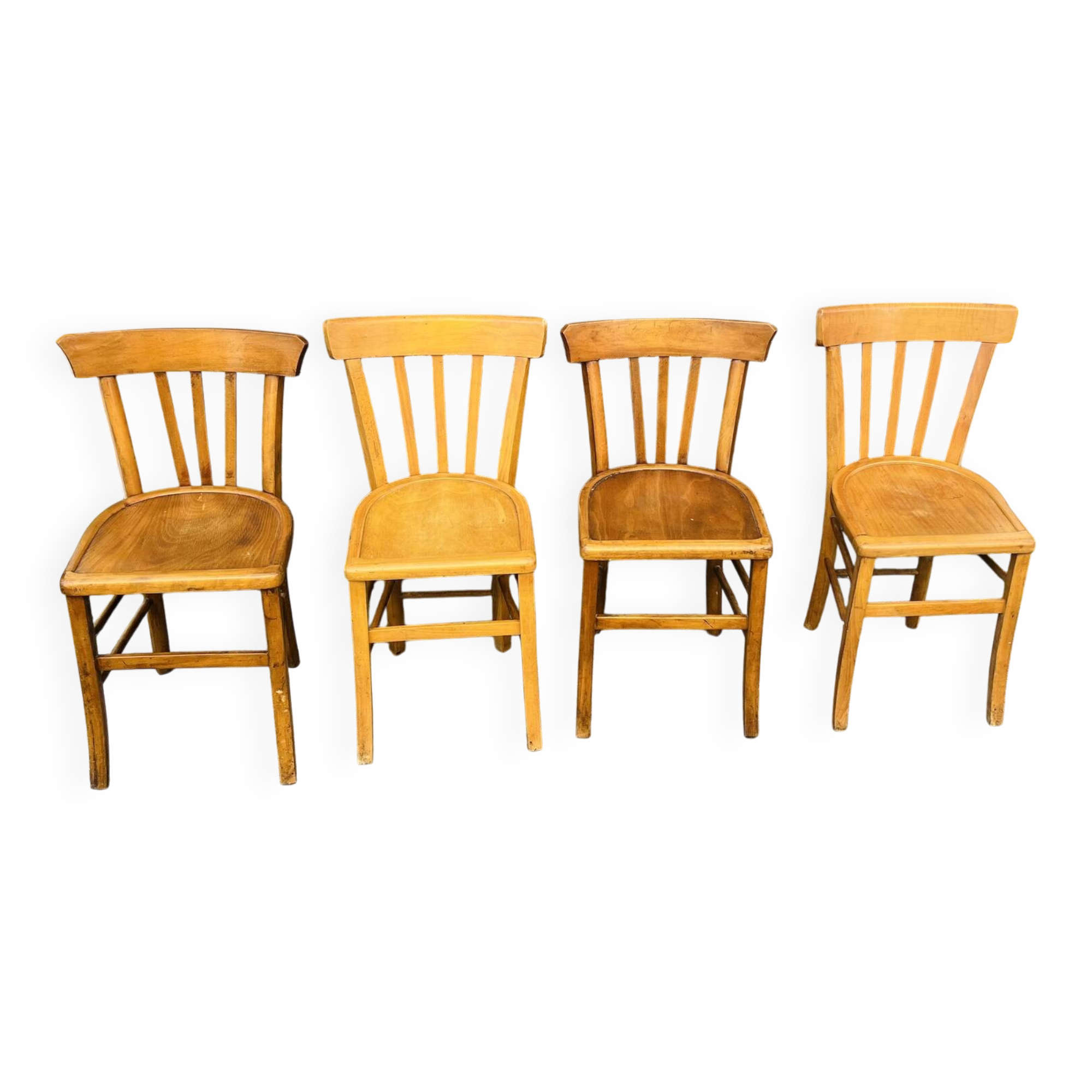 Suite de Chaises de Bistrot en Bois