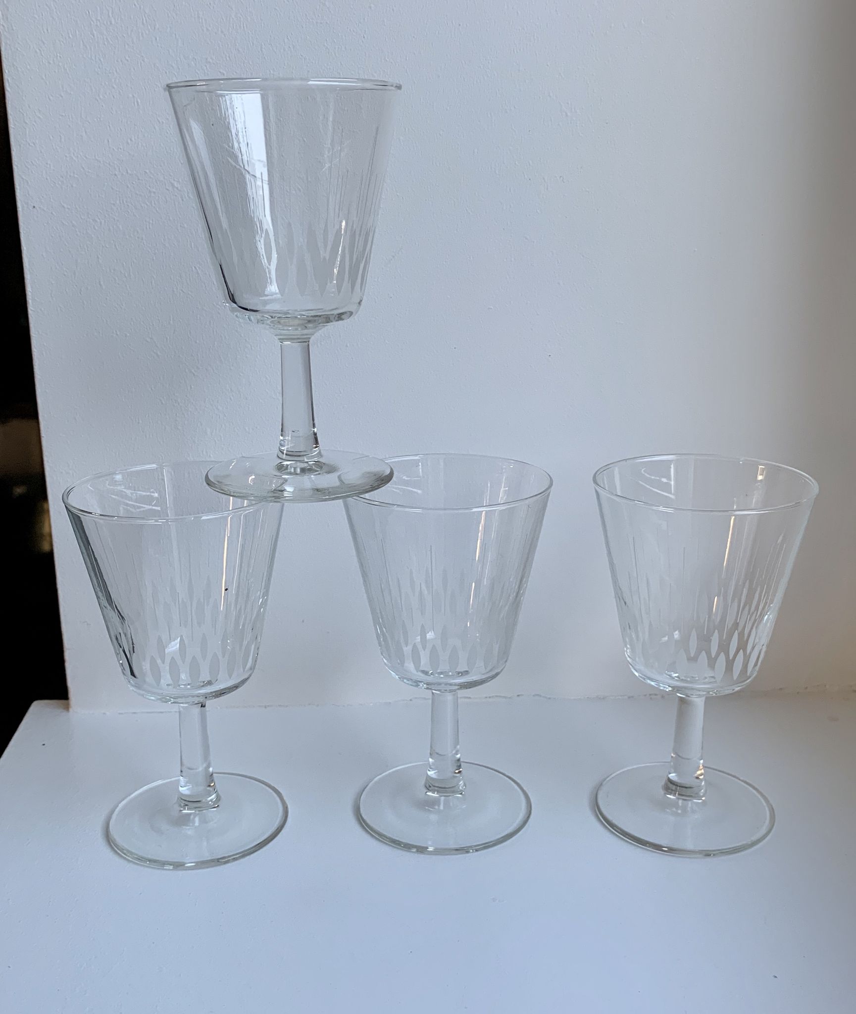 Set of 4 crystal wine glasses 60s
