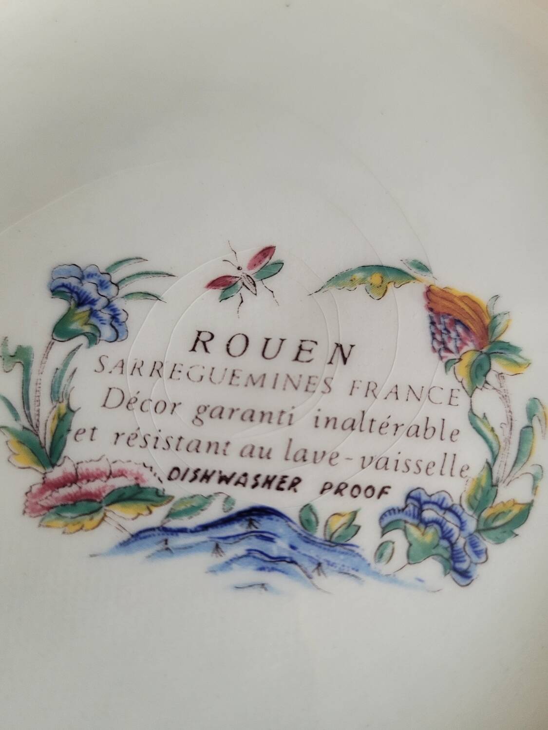 Sarreguemines glazed earthenware soup tureen, Rouen model - dishwasher safe