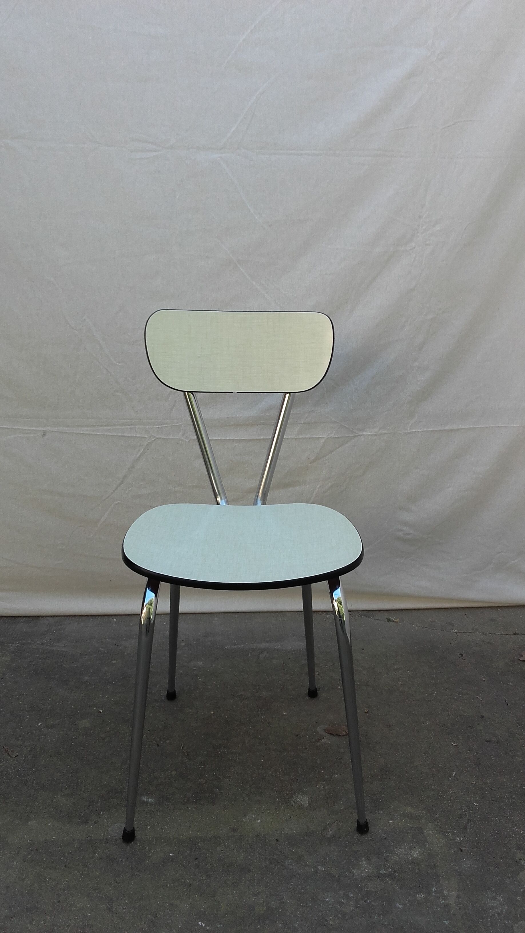 Six ivory formica chairs