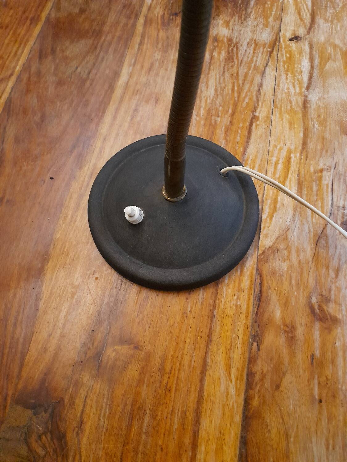 Vintage 1950s desk lamp