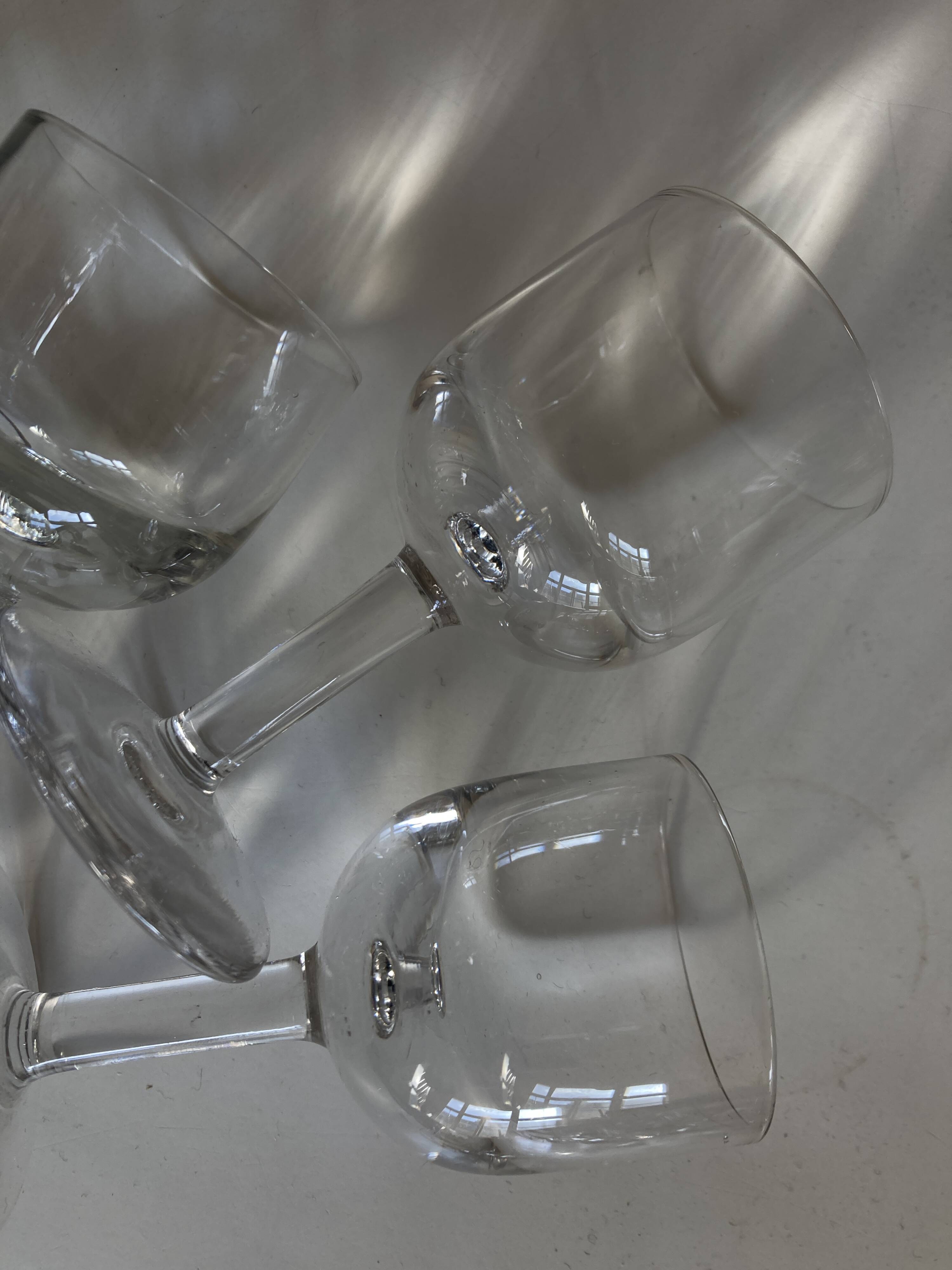 Set of 6 tulip-shaped thieves' glasses, 1950s, XXS, bistro counter