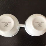 Duo of cups