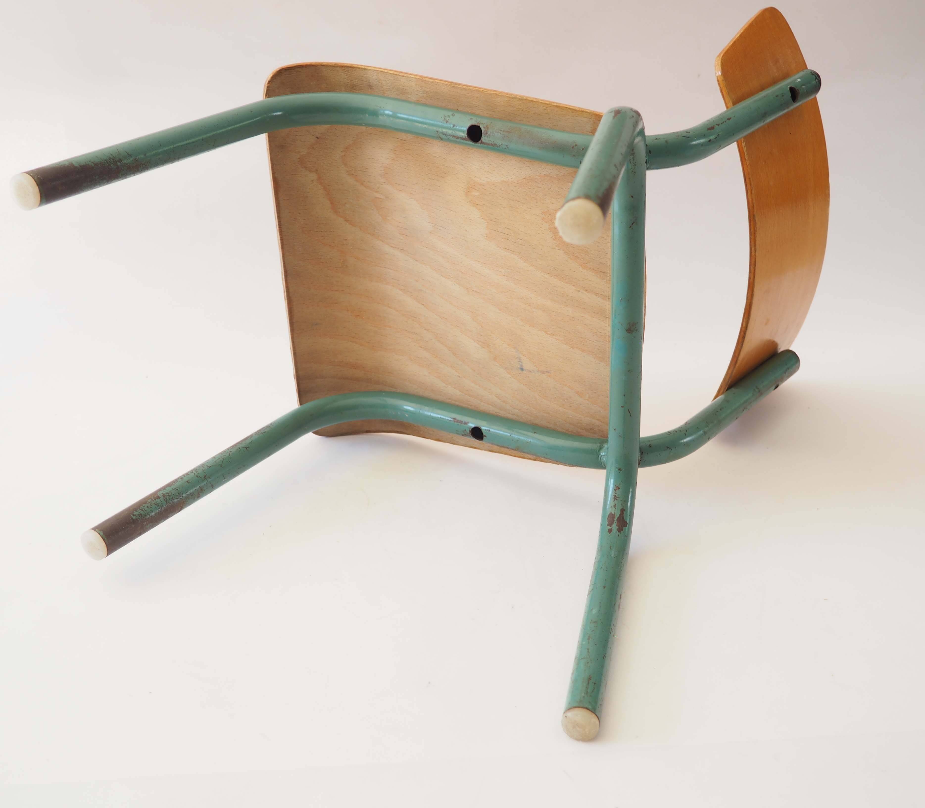 Chaise d'écolier bois blond