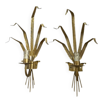 Pair of reed wall lights in gold metal from the 60s.