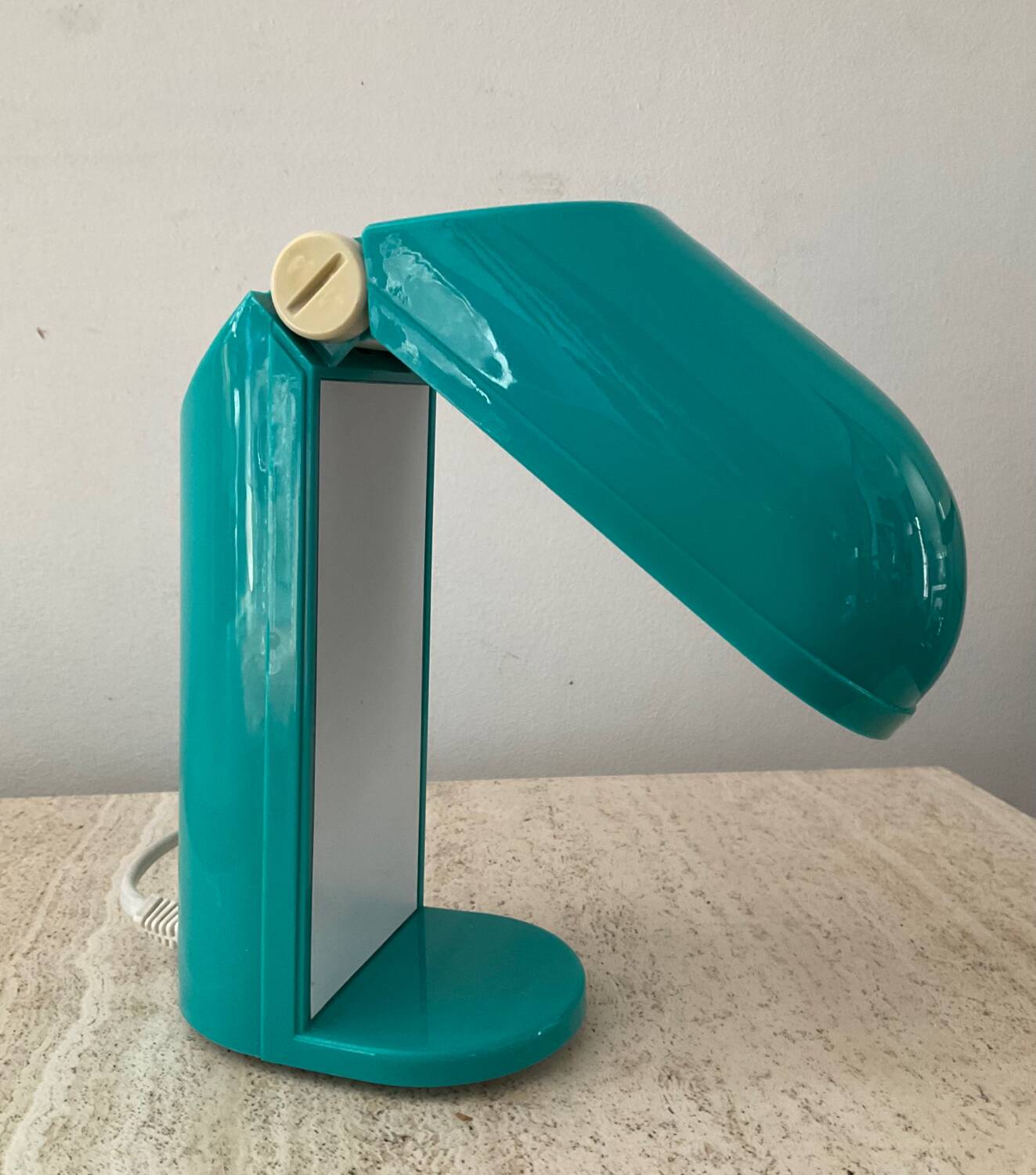 Vintage 80s folding “Fase” lamp