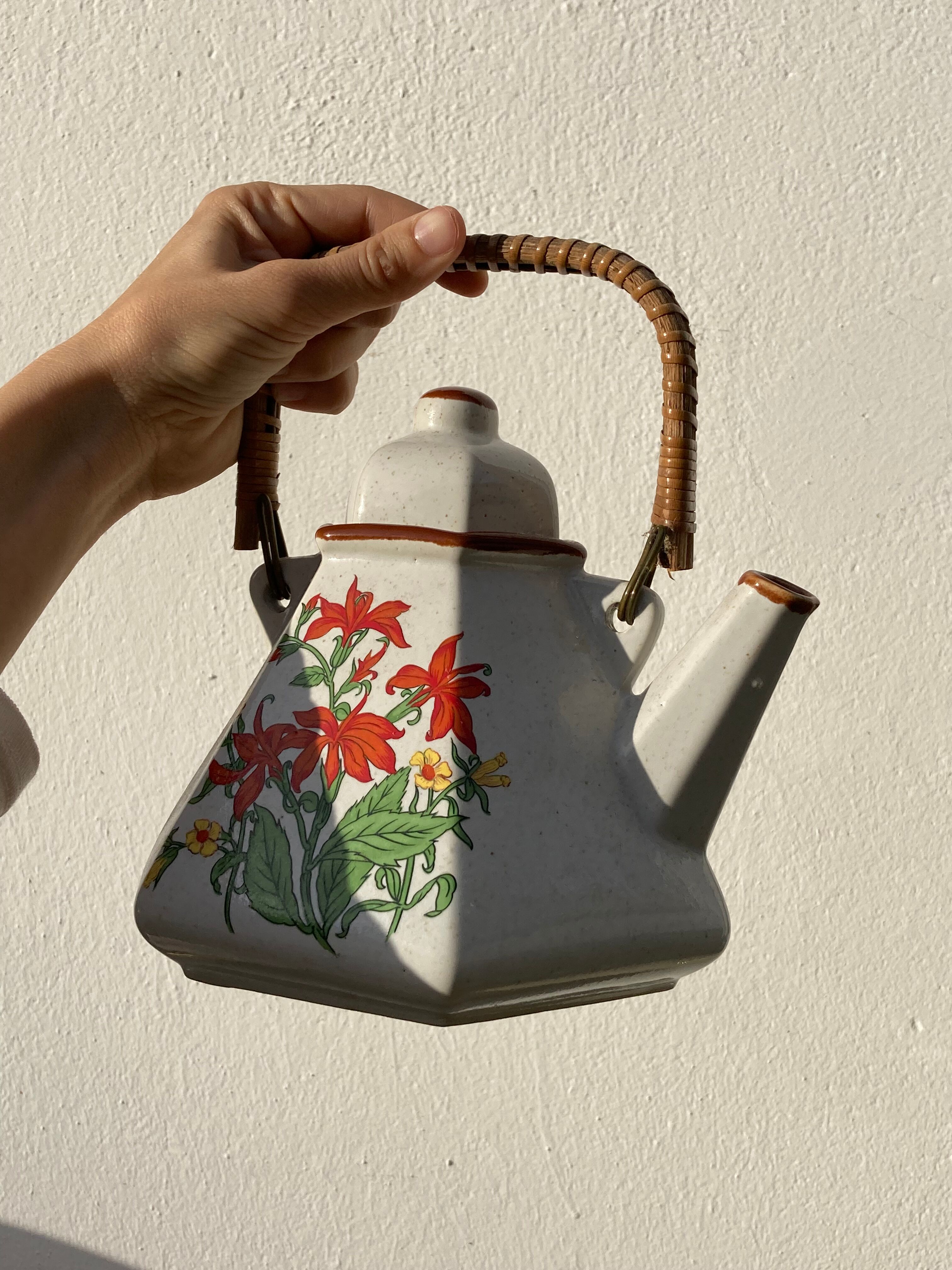 Japanese teapot 80s with flower and bamboo decoration
