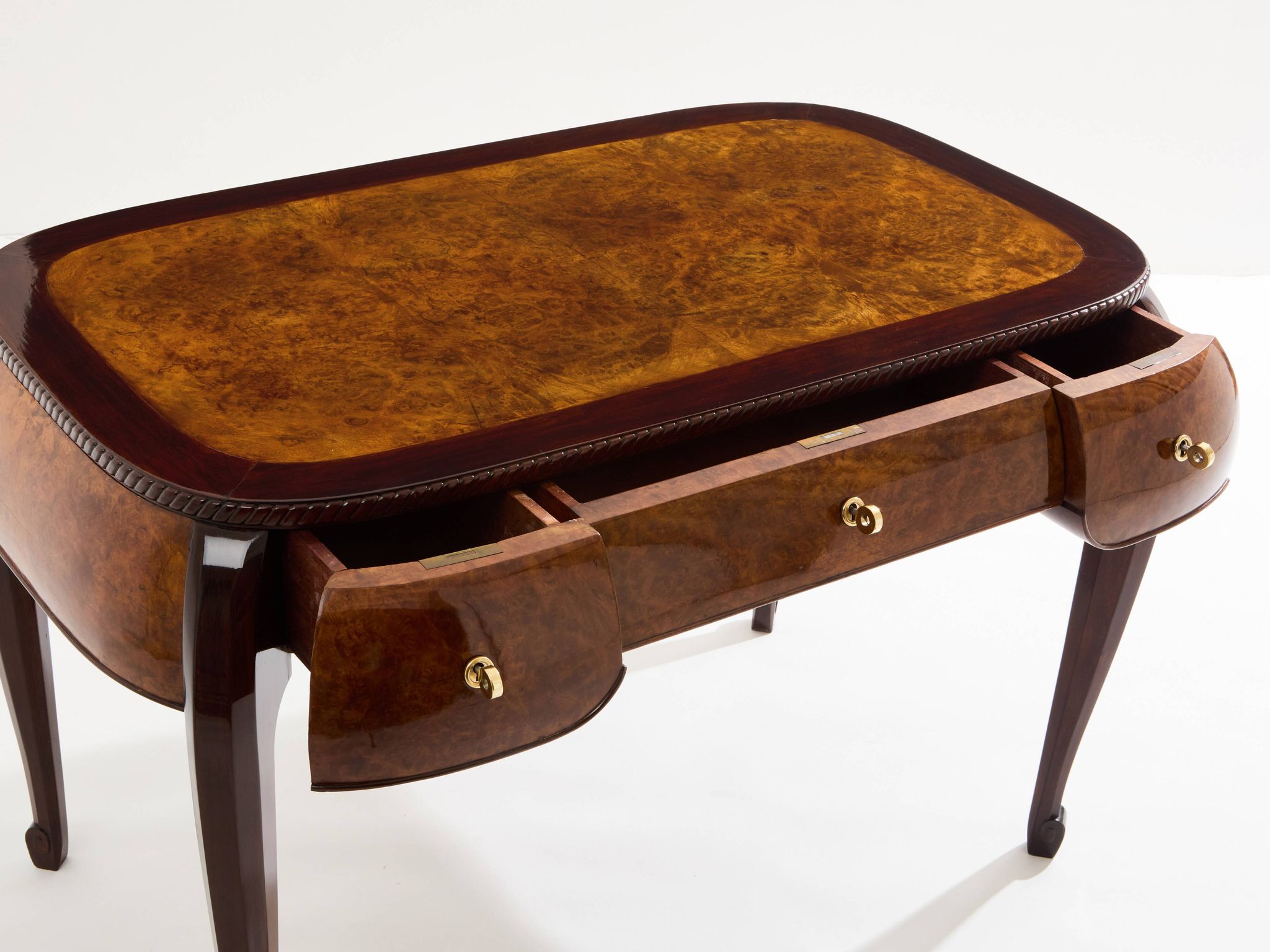 Süe & Mare desk in amboyna burl and rosewood 1921