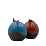 Wilmer W Ramirez, Lot de 2 vases en faïence, Amérique du Sud, années 1990