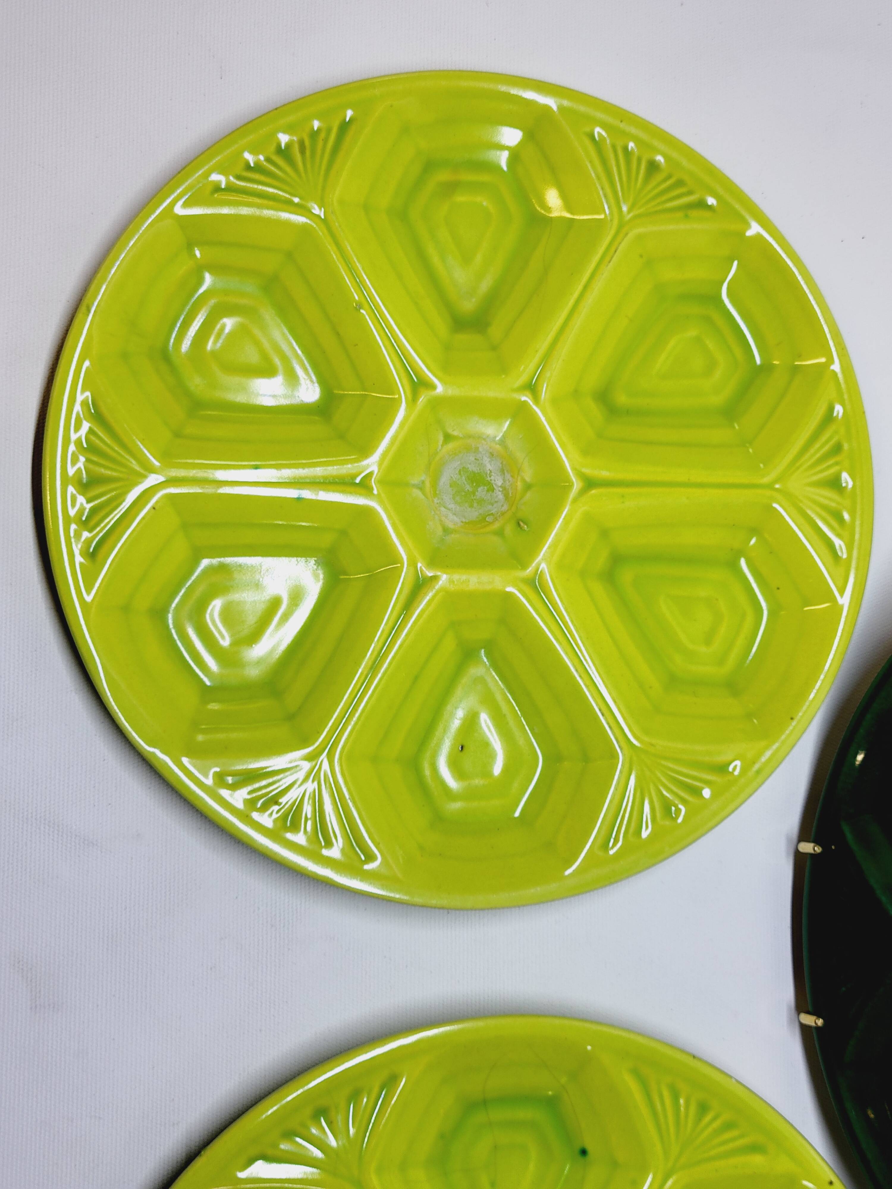 3 art deco oyster plates with green geometric decor