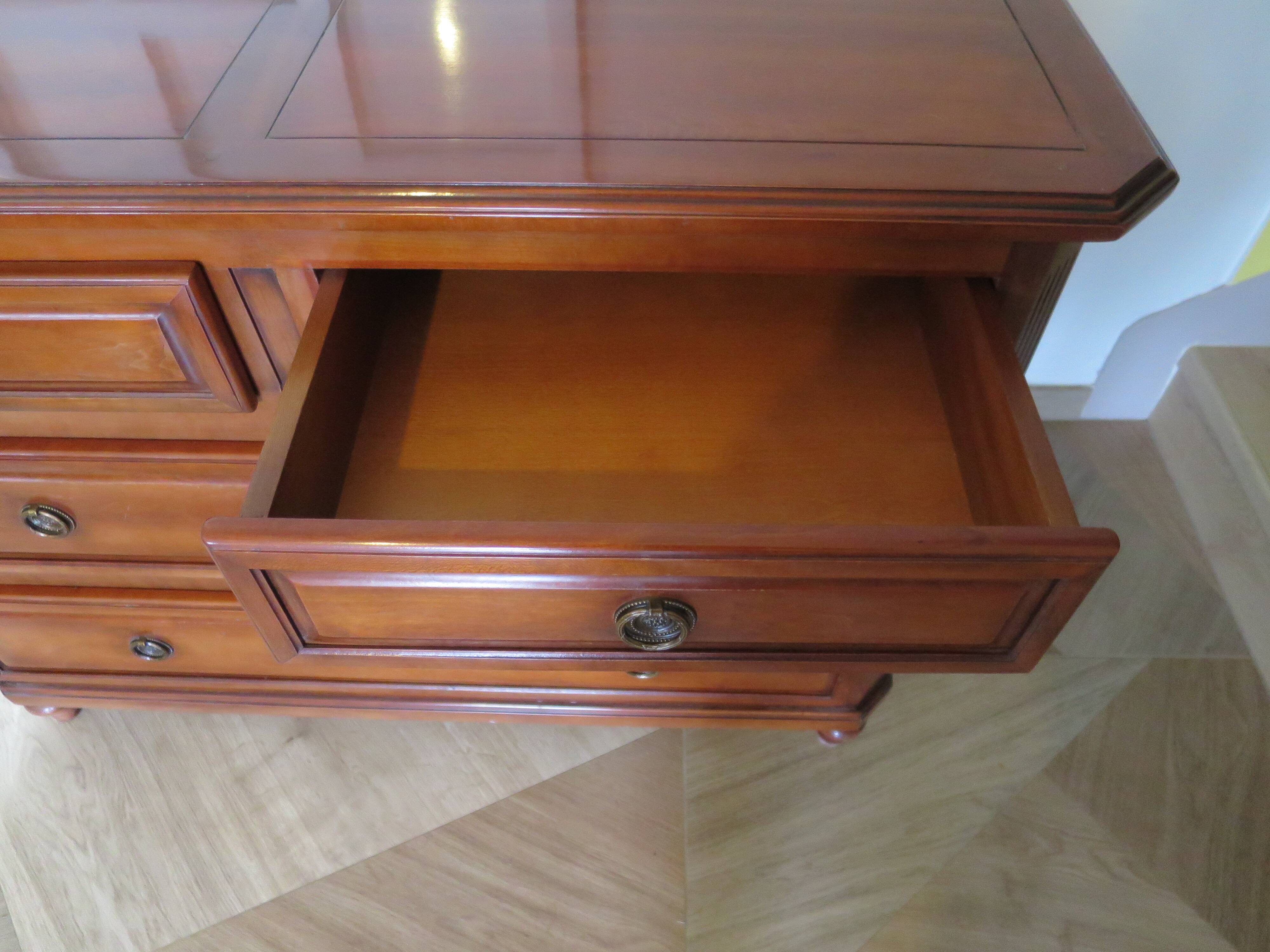 Vintage–Beautiful Louis Philippe chest of drawers – Directoire style – 4 drawers – Cherry wood