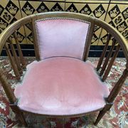 Fauteuil de bureau anglais en acajou et velours rose