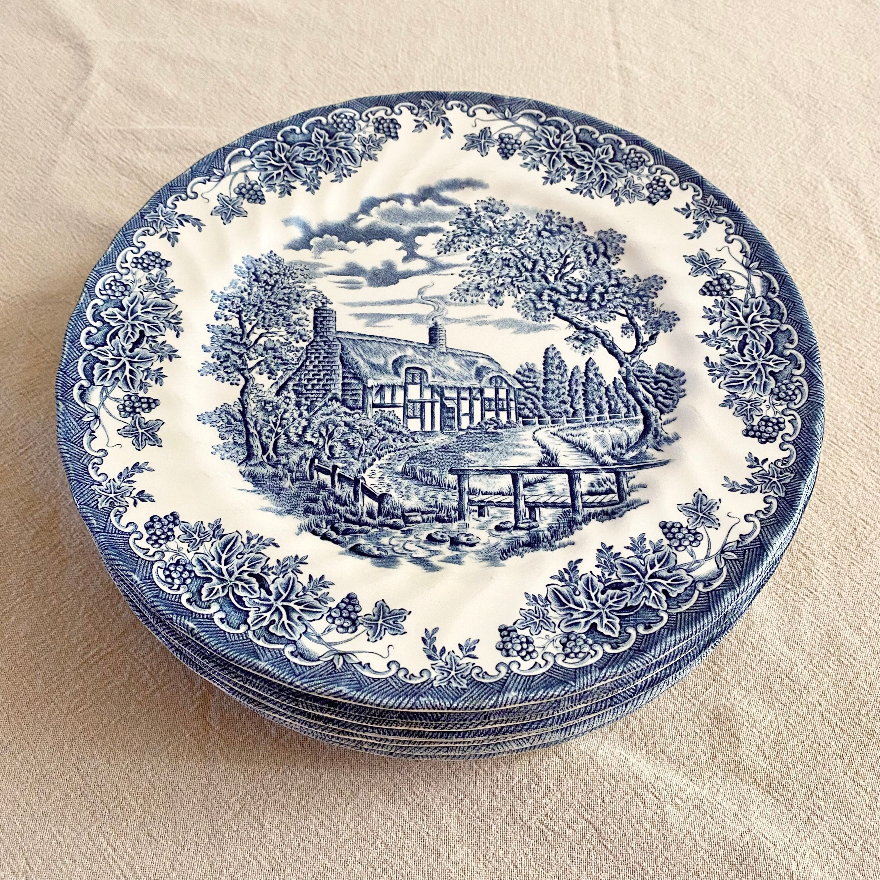 Blue English flat plates cottage
