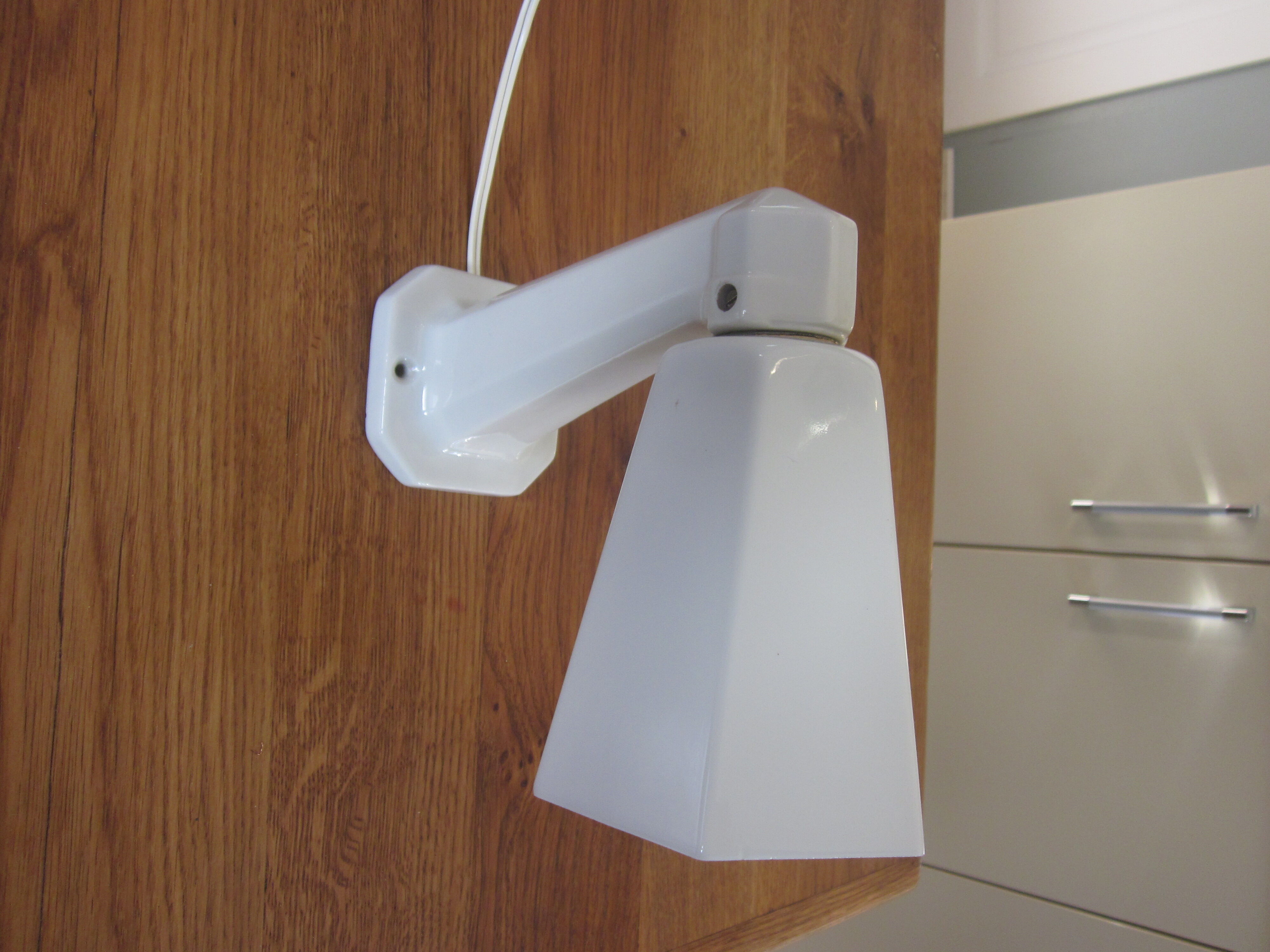 Bathroom wall lamp from the years 1930