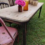 Farm table