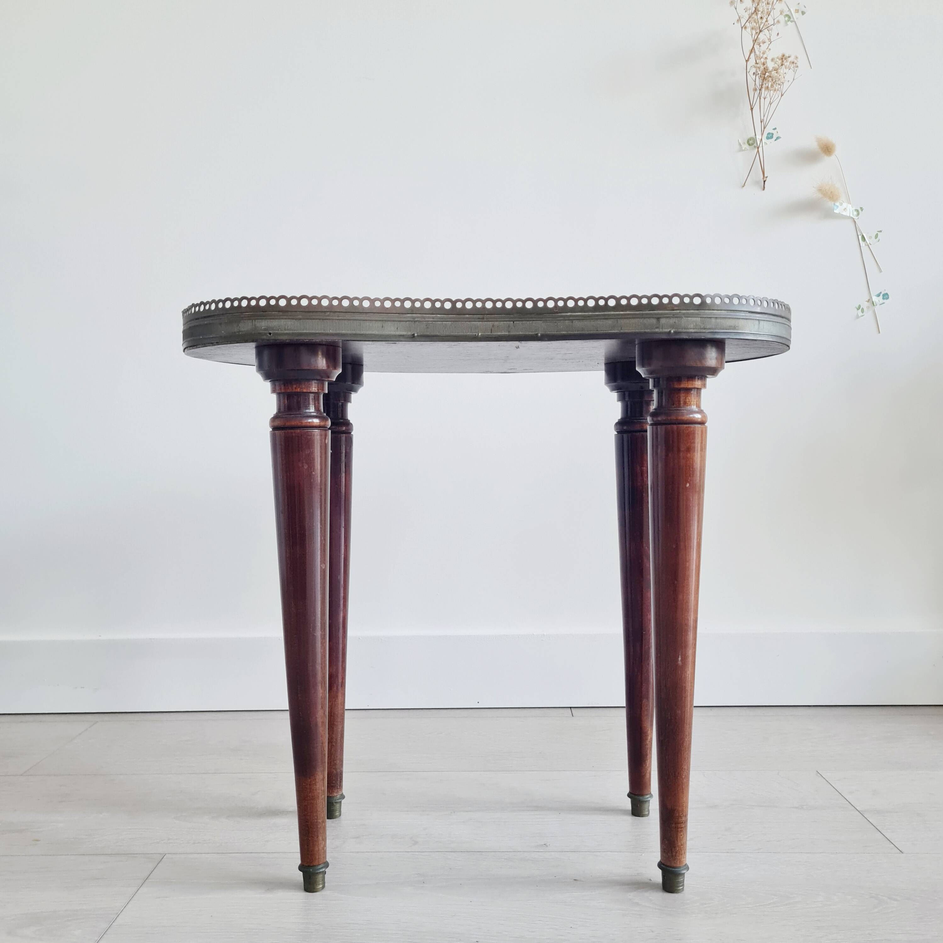 Mini wooden and marble table - antique side table