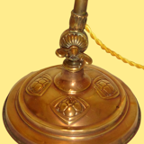 Lamp - foot in weighted brass Swungeneck adjustable with its acid-engraved crystal lampshade